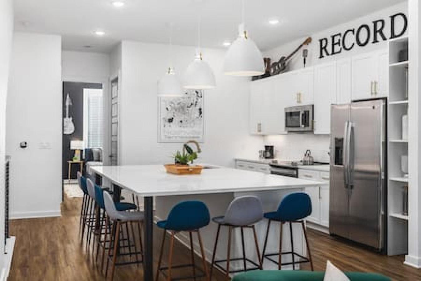 Spacious Home With Large Patio Rooftop Deck And Garage Nashville Buitenkant foto