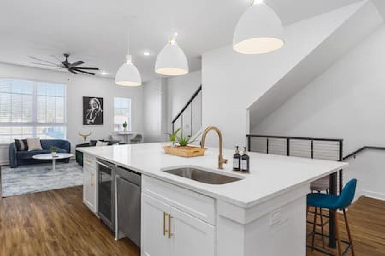 Spacious Home With Large Patio Rooftop Deck And Garage Nashville Buitenkant foto