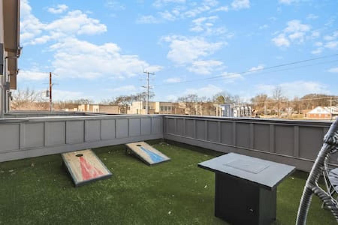 Spacious Home With Large Patio Rooftop Deck And Garage Nashville Buitenkant foto