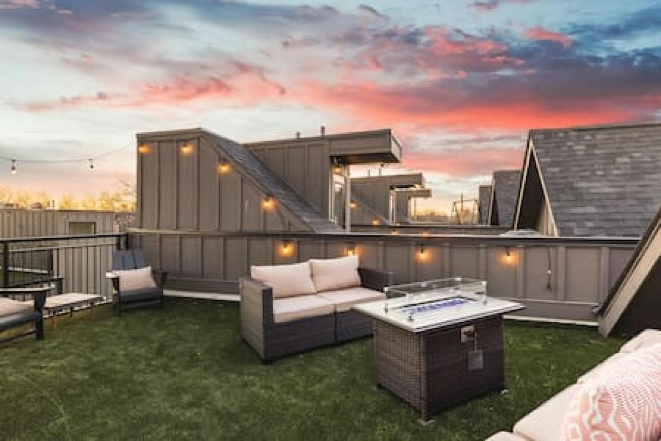 Spacious Home With Large Patio Rooftop Deck And Garage Nashville Buitenkant foto