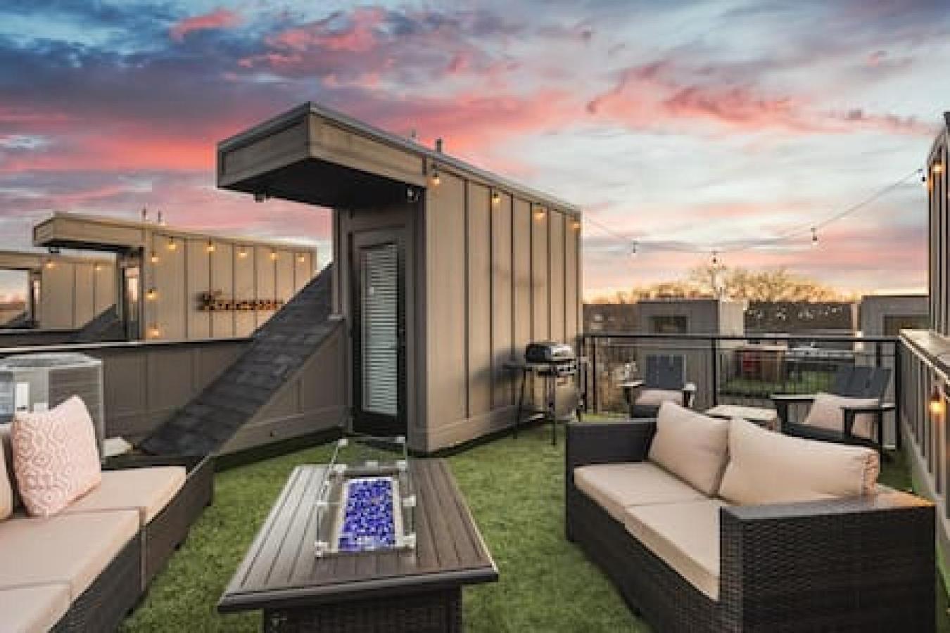 Spacious Home With Large Patio Rooftop Deck And Garage Nashville Buitenkant foto